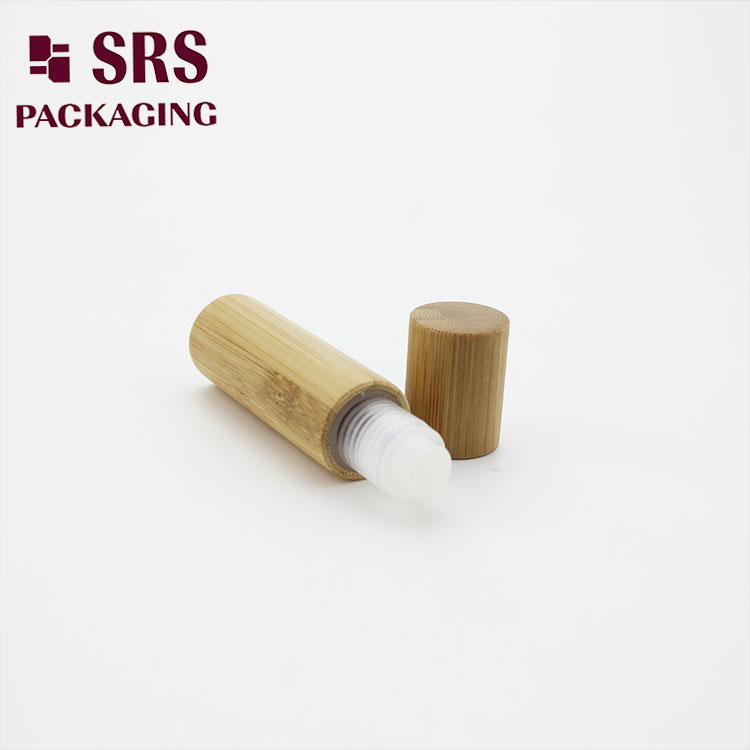 High Quality 10ml Lip Gloss Bottle with Bamboo Lid