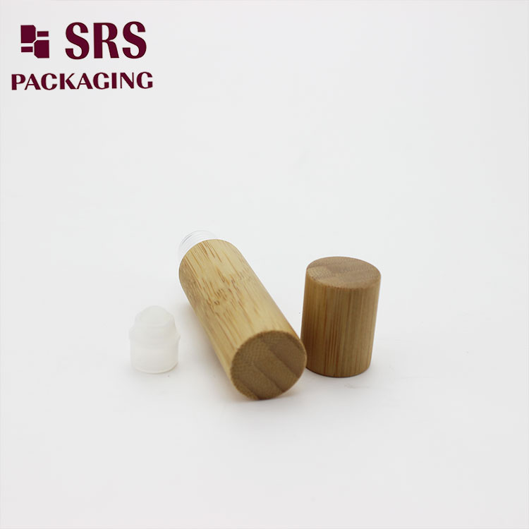 High Quality 10ml Lip Gloss Bottle with Bamboo Lid