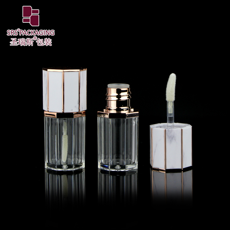 2020 Wholesale cosmetic lip gloss tubes white lip oil container with brush short bottle in stock