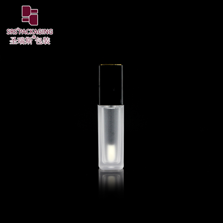 Wholesale price clear matte bottle with black lid lipgloss packaging tube 5ml empty cosmetic square lip gloss container