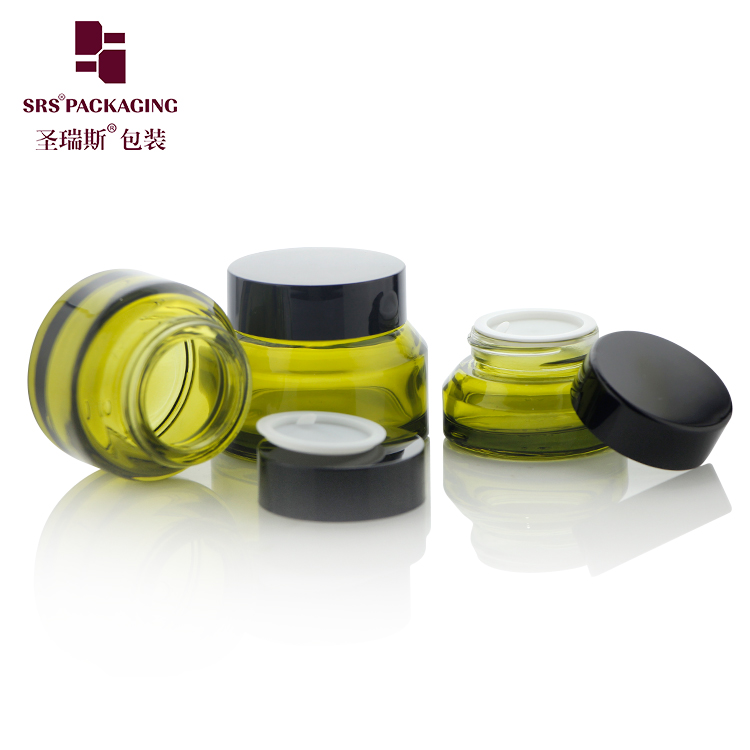 J318 Green Cosmetic Glass Packaging Jar 15ml 30ml 50ml with Black Screw Lid