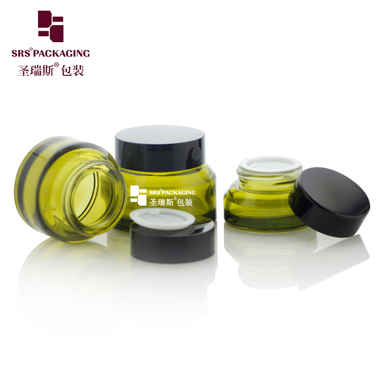 J318 Green Cosmetic Glass Packaging Jar 15ml 30ml 50ml with Black Screw Lid