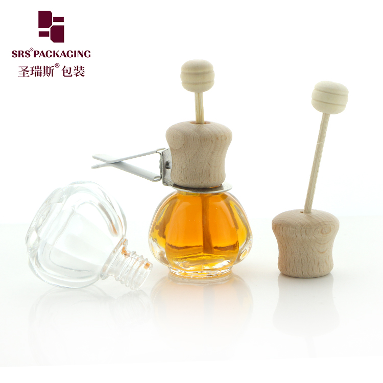 Custom 13 ML Transparent Pumpkin Shaped Glass Diffuser Bottle with Wooden Screw Lid