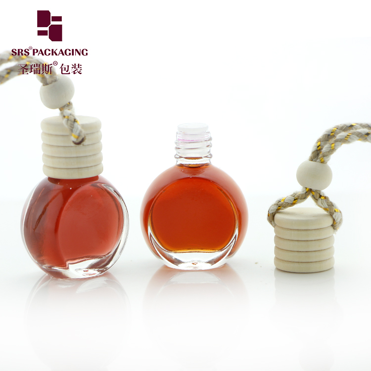 Wholesale 8ml Mini Empty Car Diffuser Bottle Car Perfume Container with Hanging Wooden Lid