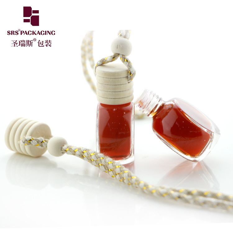 Wholesale 8ml Mini Empty Car Diffuser Bottle Car Perfume Container with Hanging Wooden Lid