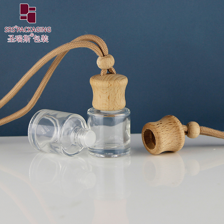 Square Shape Glass Car Perfume Bottles Pendant 8ml Perfume Empty glass car diffuser bottles