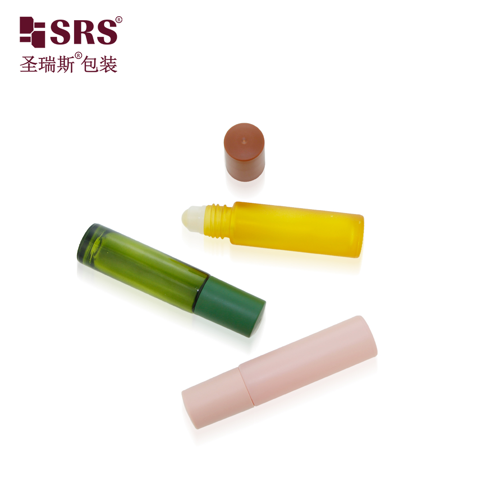 Empty Spraying Gradient Colored Glass Bottle with Steel Roller Ball for Essential Oil