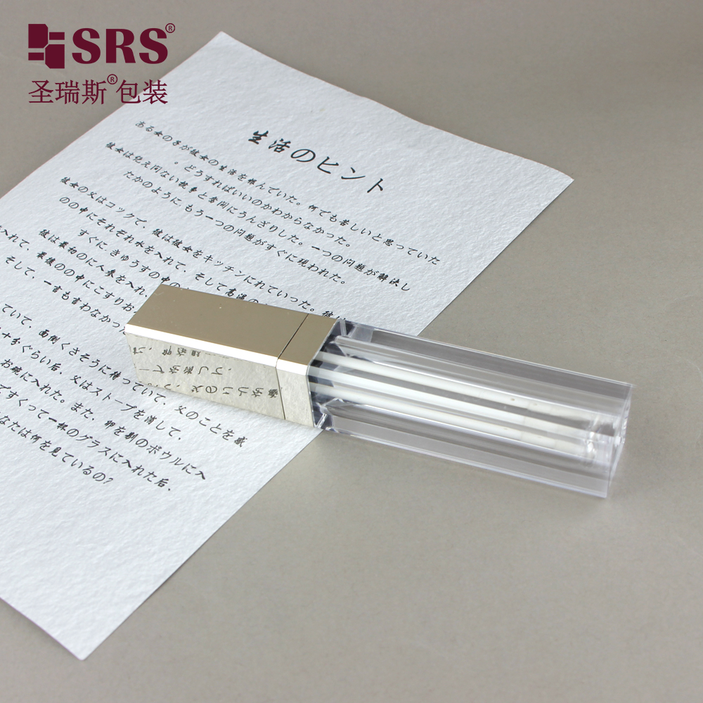 Wholesale Cosmetic Lip Gloss Bottle Black White Lip Gloss Tube