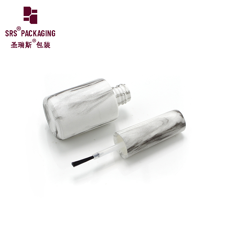 Top Fashion Cosmetic Packaging Empty UV Gel Nail Polish Bottles for Nail Polish Oil