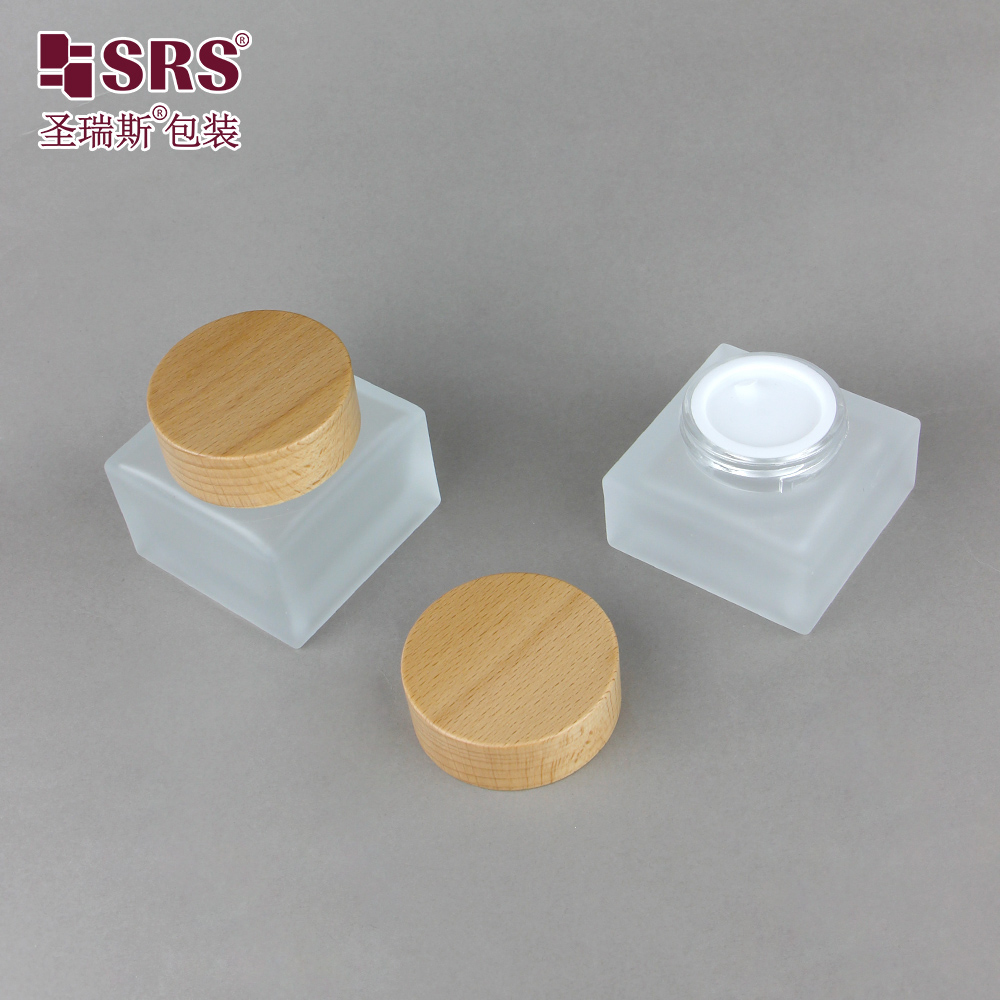 Customized Luxury Black Glass 30g 50g Lotion Face Cream Skincare Jar 